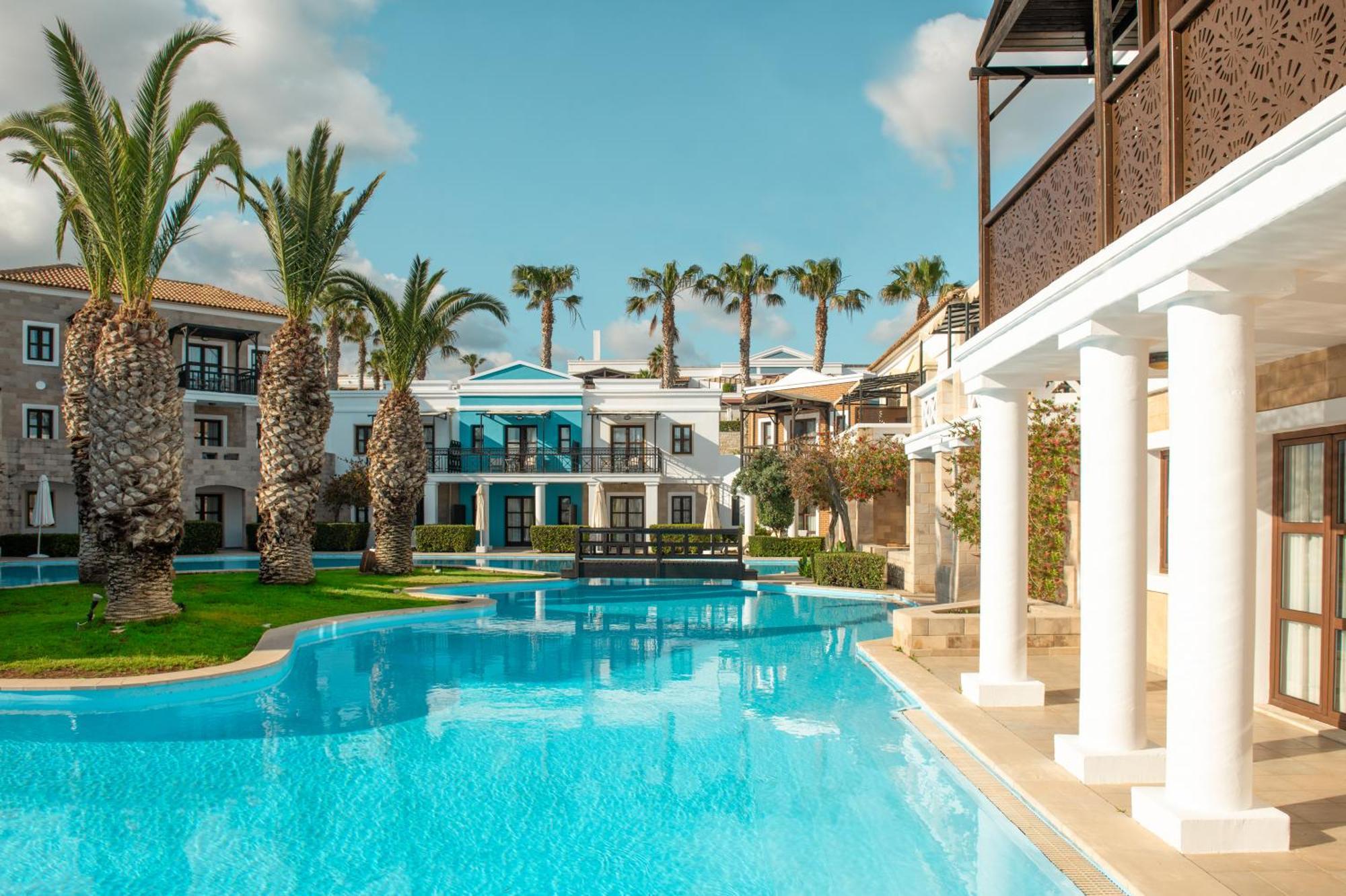 Mitsis Royal Mare Hotel Hersonissos  Exterior photo